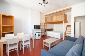 Nice studio near the beach of the Catalans!
